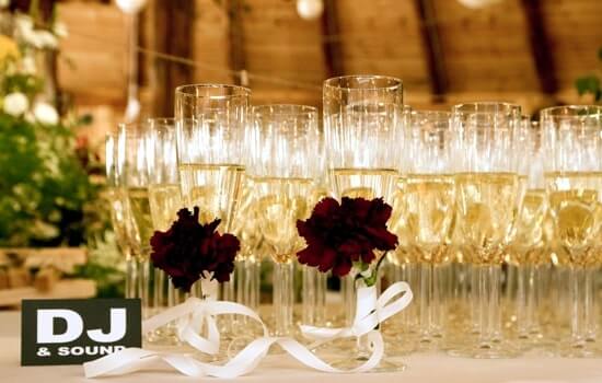 Jak wybrać DJ-a na wesele?