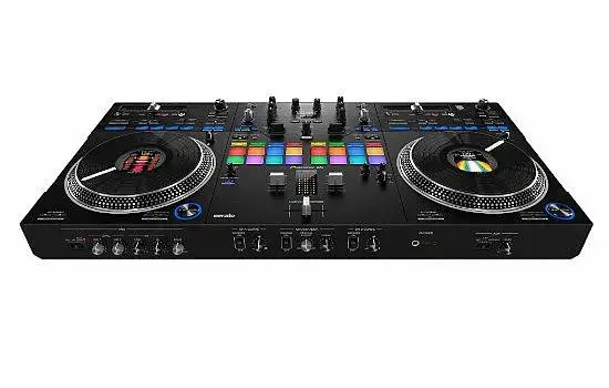 Recenzja kontrolera Pioneer DDJ-REV7